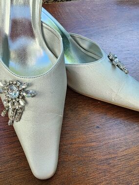 PALOVIO Rhinestone Pointed Toe Mule Heels Silver Satin Crystal [8]